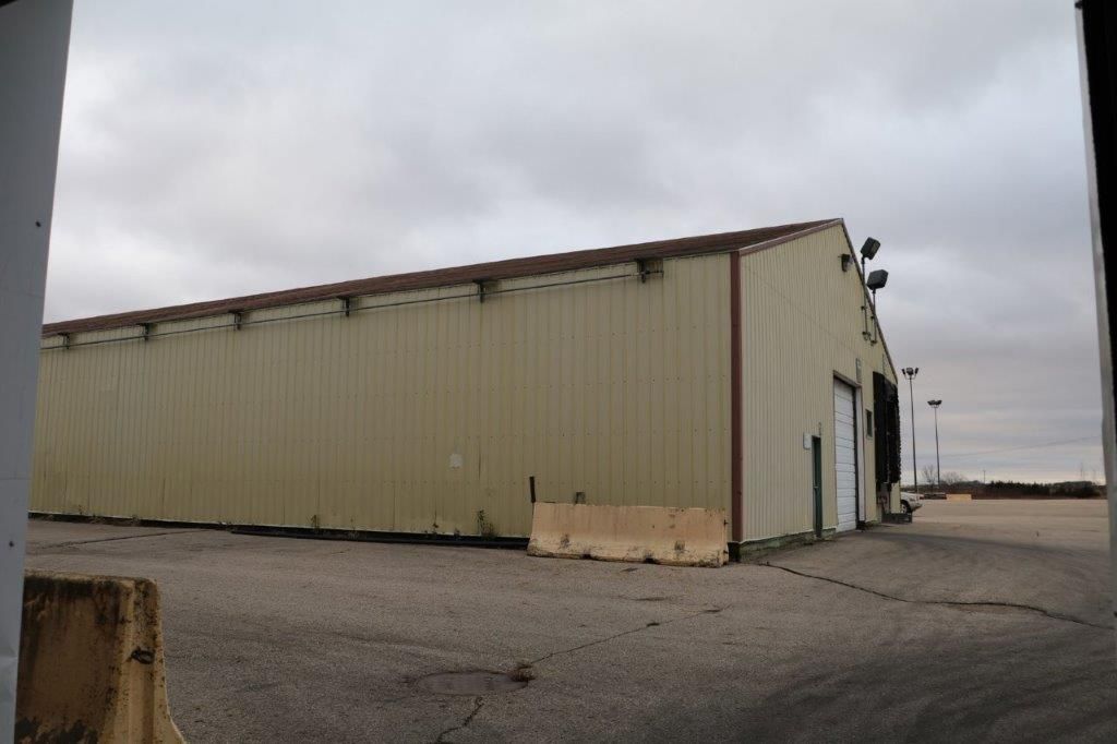 Southern MN Industrial/Distribution - For Lease: 2300 Brown Avenue, Waseca, MN 56093